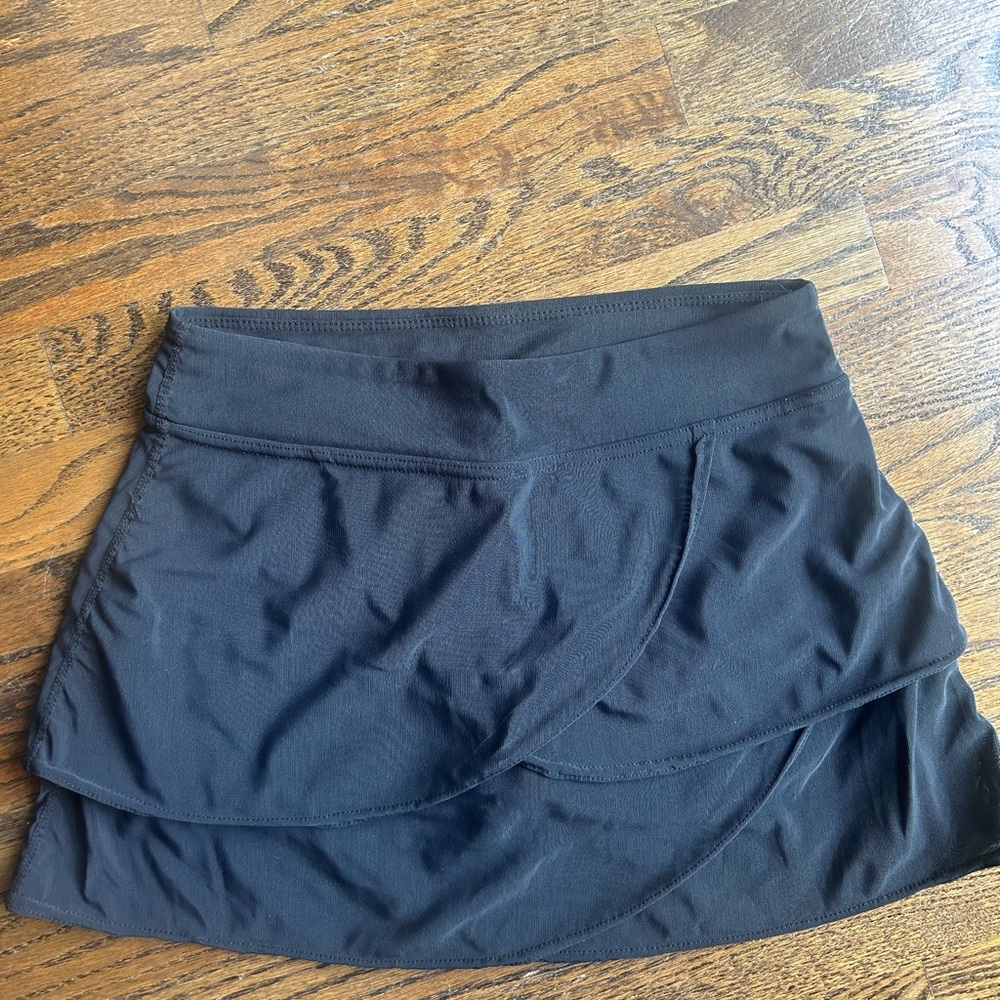Rese Black Ruffle Tennis Skirt- Small $70+tax retail *EUC